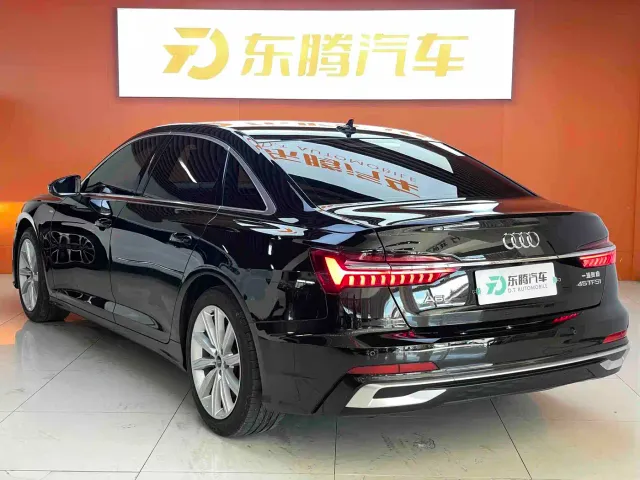 Audi A6L — Фото автомобиля 8