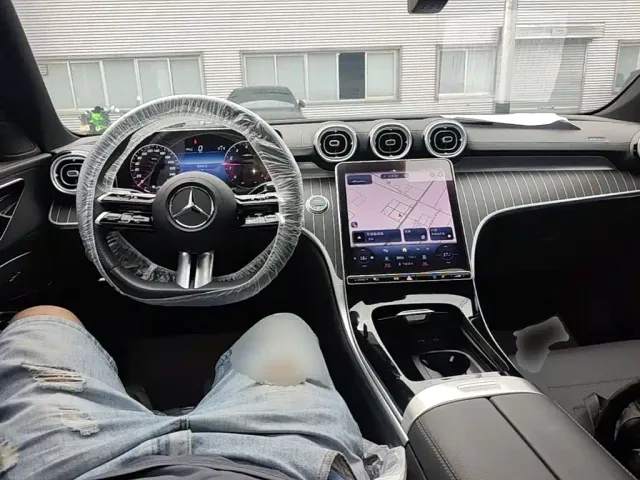 Mercedes-Benz C-Class — Фото автомобиля 9