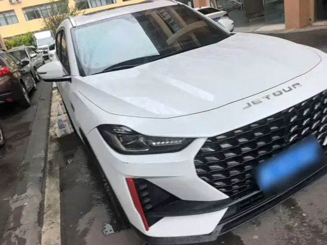 Jetour X70 PRO — Фото автомобиля 3