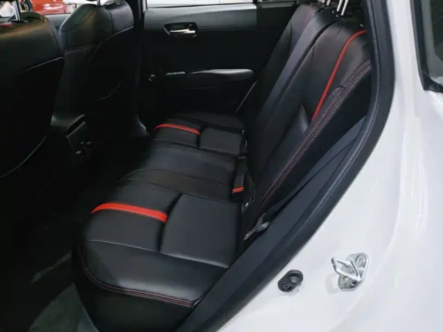 Toyota Corolla Cross 2022 2.0L Luxury Edition — Фото автомобиля 16