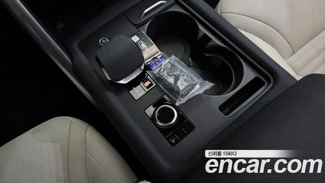 Land Rover Discovery — Фото автомобиля 9
