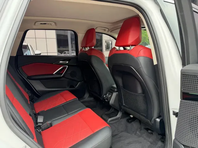 BMW X1 — Фото автомобиля 8