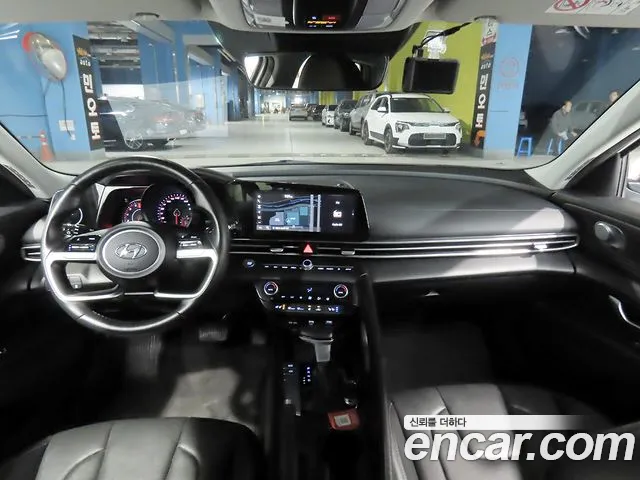 Hyundai Avante CN7 — Фото автомобиля 7