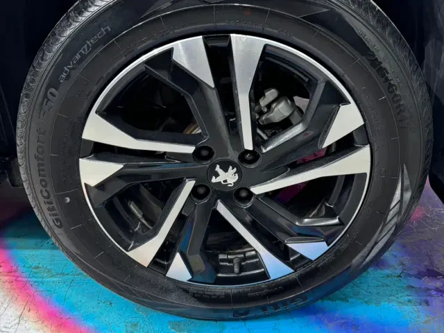 Peugeot 2008 — Фото автомобиля 18