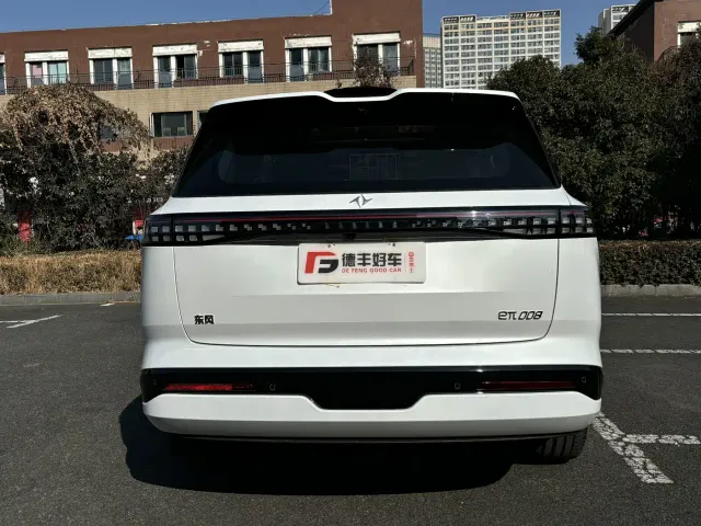 Dongfeng eπ 008 — Фото автомобиля 21