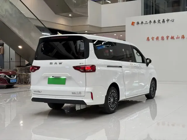 BAW Ruisheng Ace M7 — Фото автомобиля 7