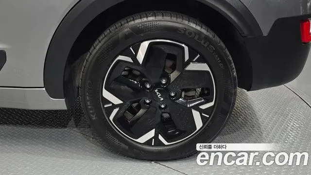 Kia Niro Niro (New) — Фото автомобиля 6