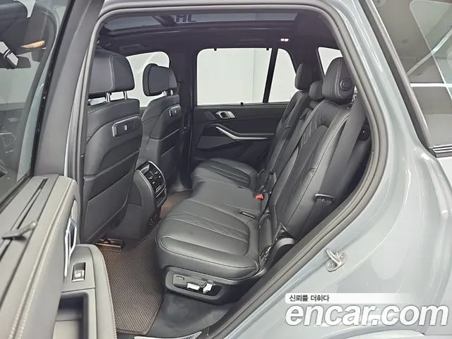 BMW X5 xDrive 40i M Sport — Фото автомобиля 13