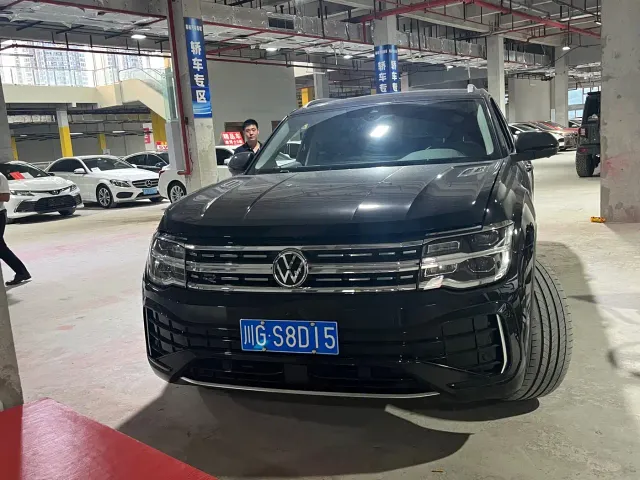 Volkswagen Teramont — Фото автомобиля 2