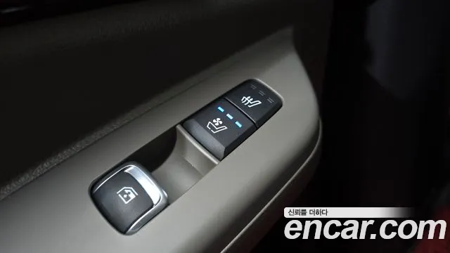 Kia Carnival 4th Gen — Фото автомобиля 22