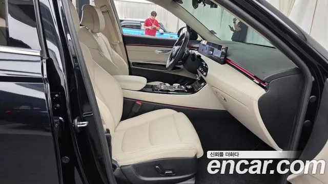 Genesis GV70 2.5T Бензин 2WD — Фото автомобиля 5
