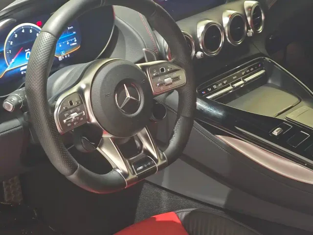 Mercedes-Benz AMG GT 2019 AMG GT — Фото автомобиля 9