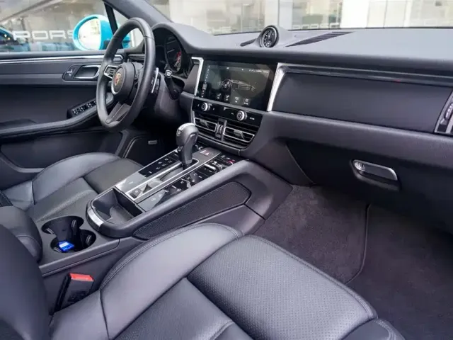Porsche Macan — Фото автомобиля 15