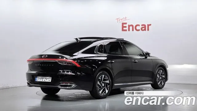 Hyundai Grandeur — Фото автомобиля 2