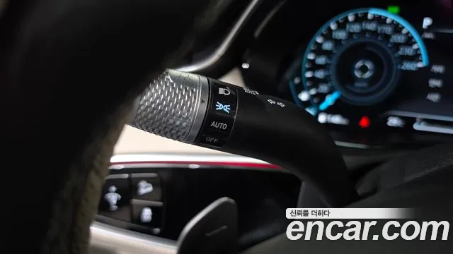 Genesis GV70 2.5T Бензин 2WD — Фото автомобиля 23