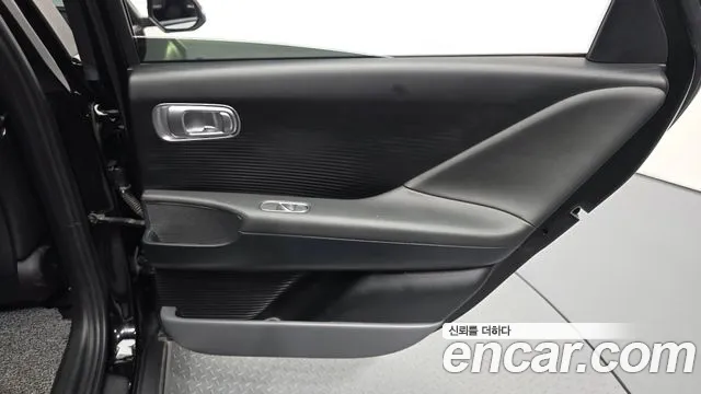 Hyundai Ioniq 6 — Фото автомобиля 14