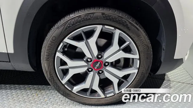 Kia Seltos Seltos Бензин 1.6 турбо 2WD — Фото автомобиля 5