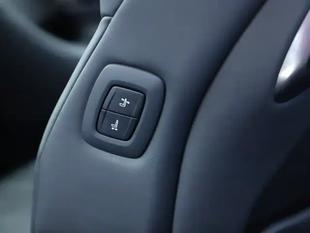 Toyota Alphard — Фото автомобиля 29