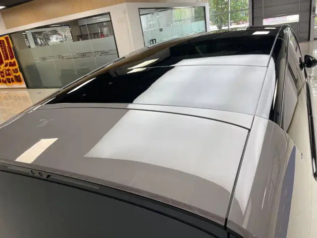 Li Auto MEGA — Фото автомобиля 6