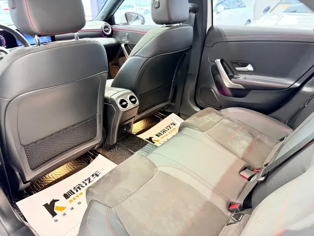 Mercedes-Benz A-Class — Фото автомобиля 13
