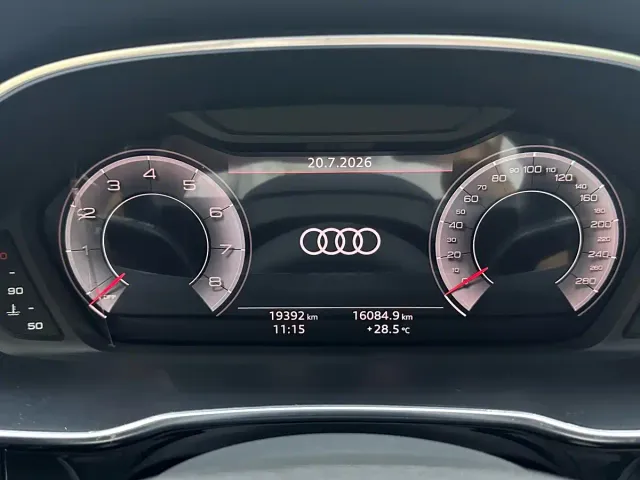 Audi Q3 — Фото автомобиля 13