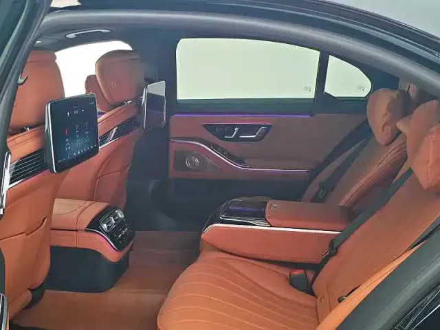 Mercedes-Benz S-Class — Фото автомобиля 10