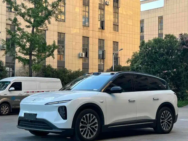 Фотография автомобиля — Nio ES6