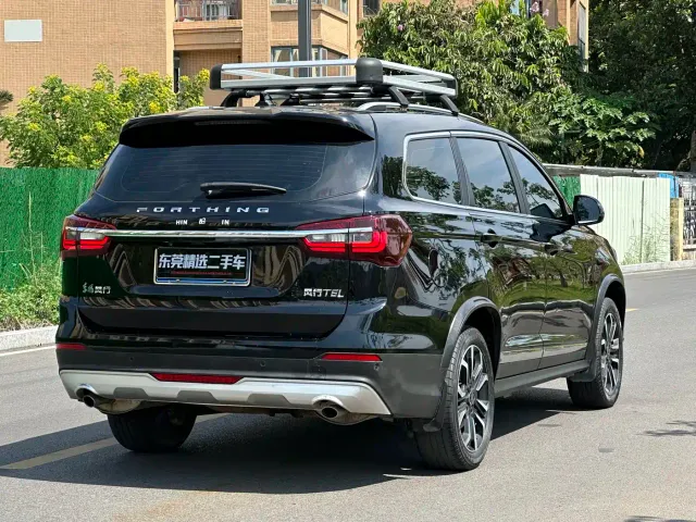 Forthing Fengxing T5L — Фото автомобиля 21