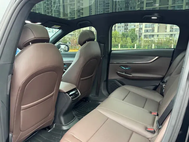 Changan Qiyuan A07 — Фото автомобиля 6