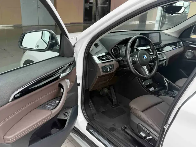 BMW X1 — Фото автомобиля 7