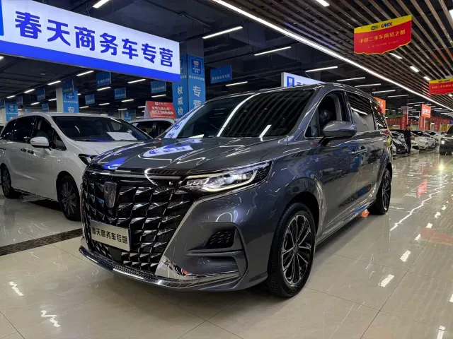 Фотография автомобиля — Roewe iMAX8