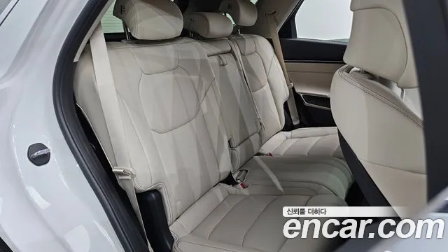 Genesis GV70 2.5T Бензин AWD — Фото автомобиля 11