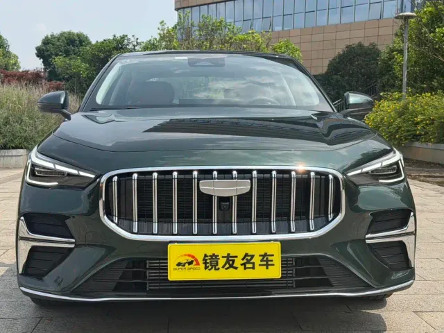 Geely Emgrand — Фото автомобиля 8