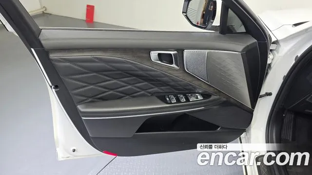 Kia K8 Signature — Фото автомобиля 24