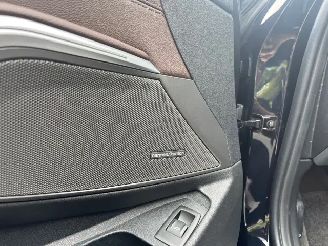 BMW 3 Series — Фото автомобиля 13