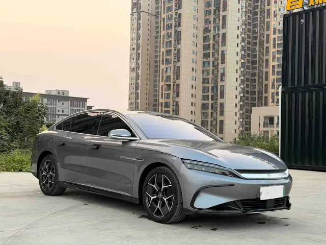 BYD Han — Фото автомобиля 3