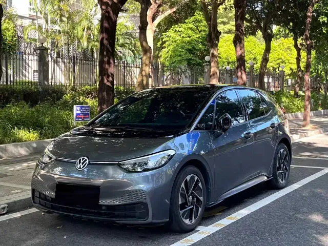 Фотография автомобиля — Volkswagen ID.3