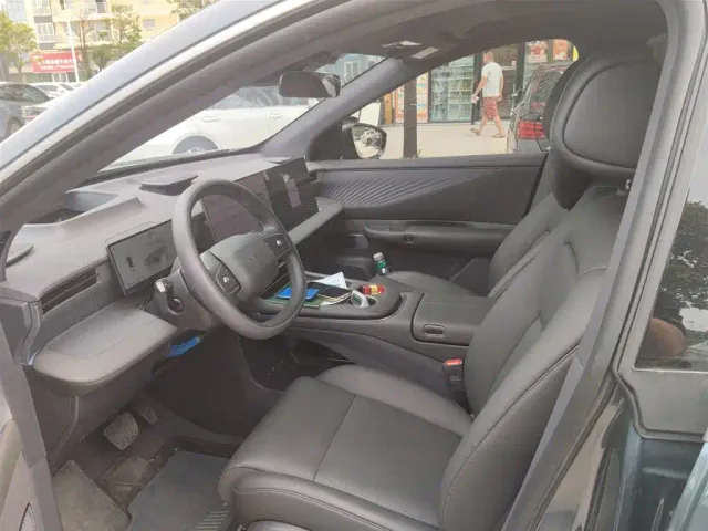 Nissan NX8 — Фото автомобиля 4