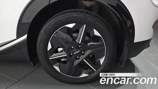 Kia EV6 — Фото автомобиля 6
