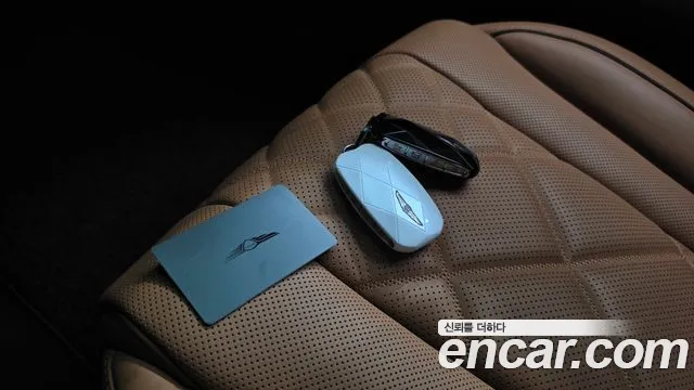 Genesis GV80 — Фото автомобиля 21