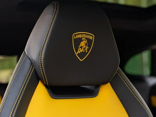 Lamborghini Urus — Фото автомобиля 20