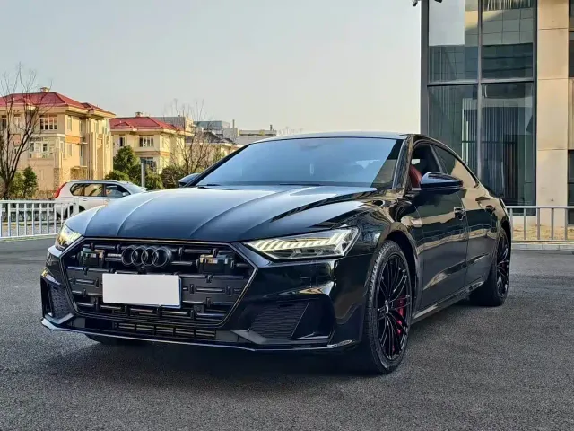 Фотография автомобиля — Audi A7L