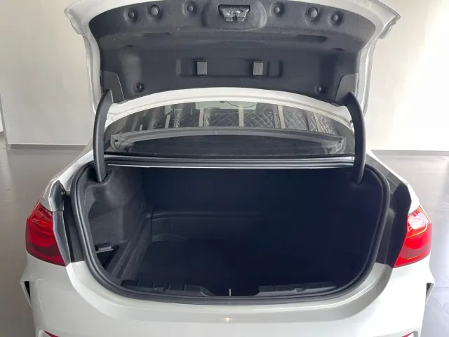BMW 1 Series — Фото автомобиля 20