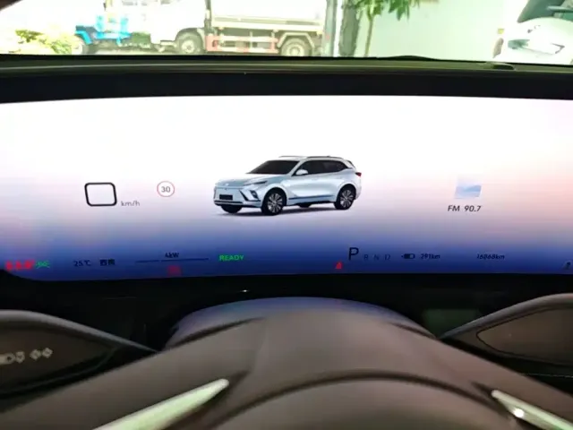 Buick Buick E5 2024 Pioneer Pro Edition — Фото автомобиля 11