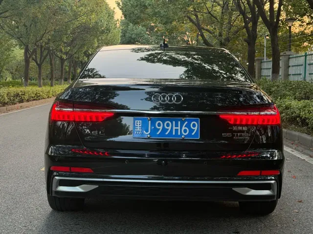 Audi A6L — Фото автомобиля 3