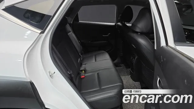 Hyundai Kona — Фото автомобиля 12