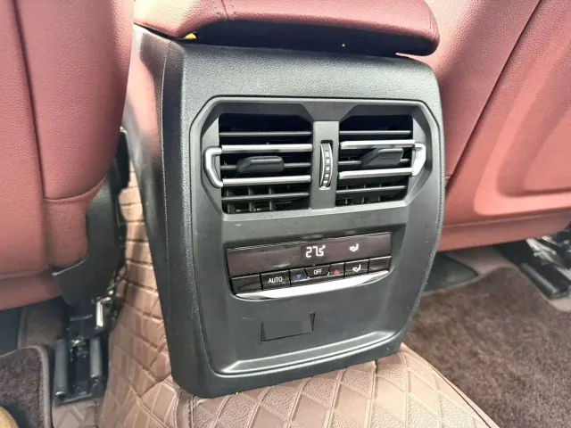 BMW 3 Series — Фото автомобиля 13