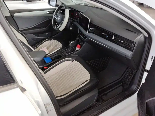 Volkswagen Sagitar — Фото автомобиля 8