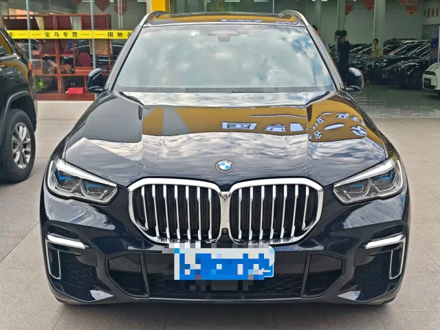 BMW X5 — Фото автомобиля 3