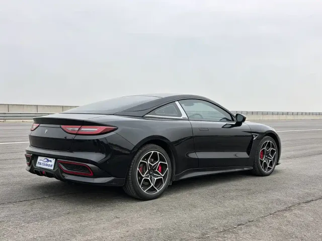 Hozon Neta GT — Фото автомобиля 10